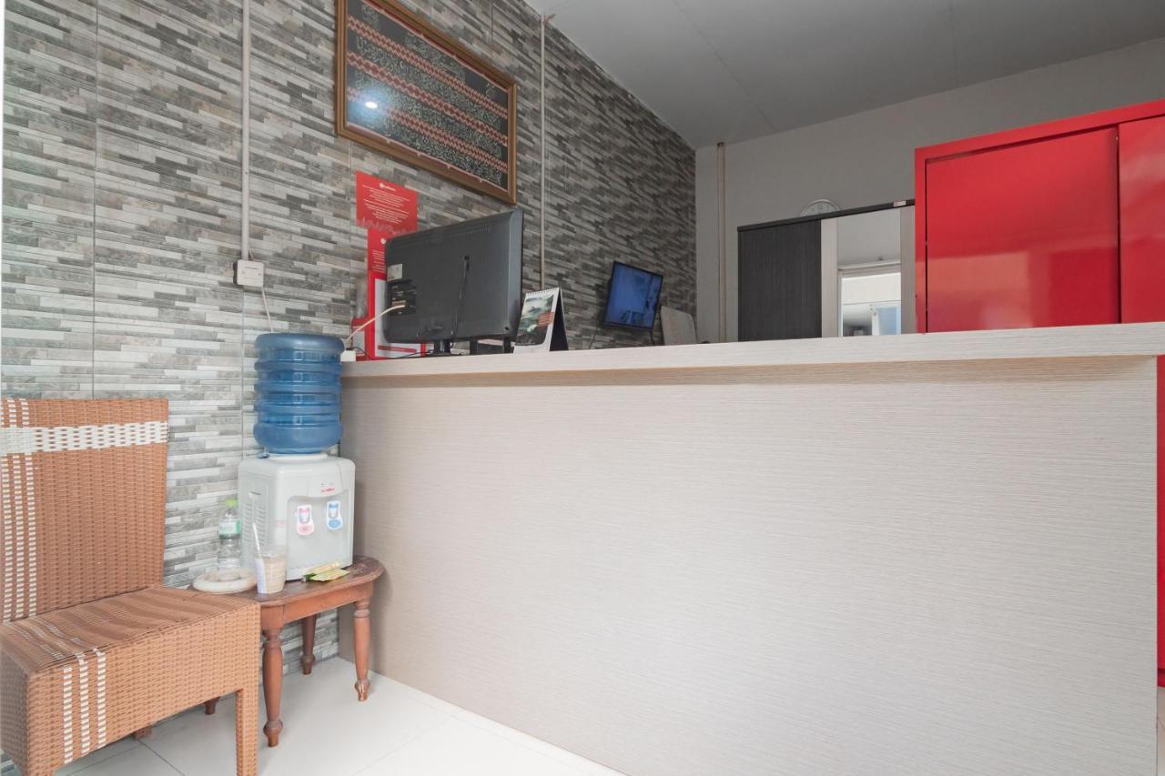 Reddoorz Plus Syariah @ Tuparev Cirebon 3 Exterior photo